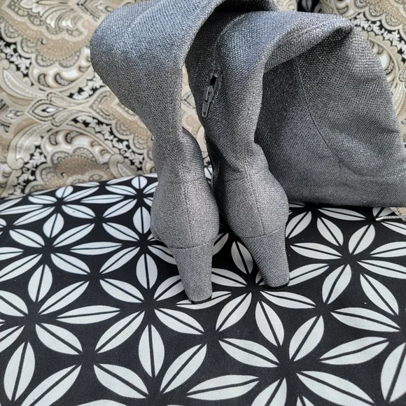 Unisa Quesia Silver Glitter Boot - Picture 2 of 7